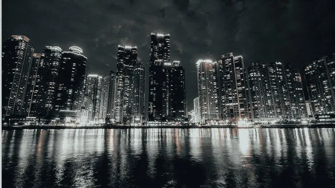 锤子手机直播 - 城市之光：霓虹背后的人间烟火